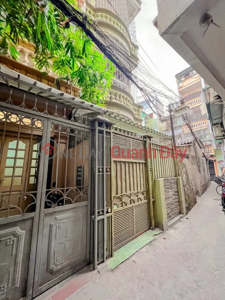 đ 8.6 Billion, Super Rare Land For Sale Free House At Nguyen Luong Bang, Dong Da, Area 50m2, Frontage 4m, Just Over 8 Billion.