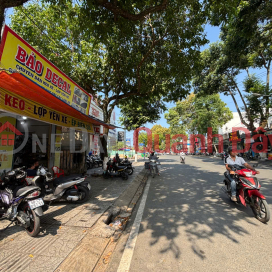 House for sale on Nguyen Trung Truc street, prime location, bustling business area, convenient transportation. _0