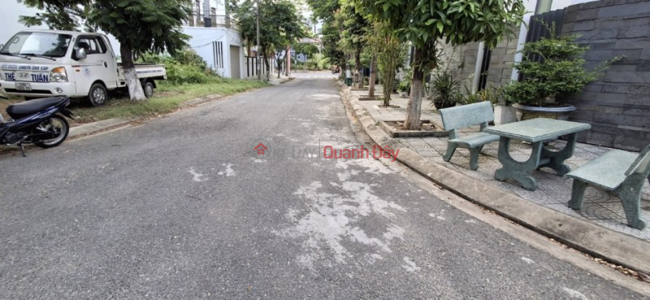 CAM LE TT LOT CORNER 2 FRONT ROAD 5.5M 3M SIDE, 3 AIR - SOUTHEAST DIRECTIONS TO BUILD A RESIDENTIAL VILLA AND BUSINESS Sales Listings