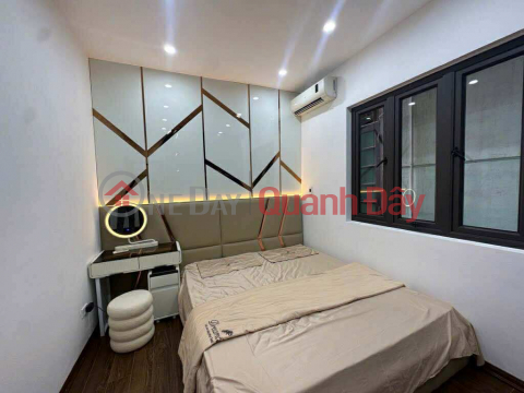 Mai Dong, Hoang Mai, 5-storey house with 3 bedrooms, luxurious interior, asking price 5.1 billion _0