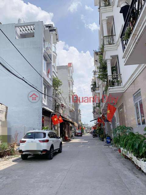 Bán nhà đường 8m — 58m2-3tang Bùi Văn Ngữ Q12 , liền kề ngã 3 Đông Quang , 5 tỷ nhỉnh 0932030061 _0