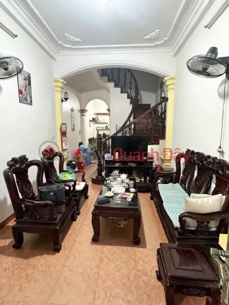 House for sale in Chua Ha, Cau Giay, car parking, 3 open spaces, 38m2, 10.8 billion Sales Listings