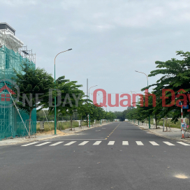 Townhouse Near Southeast Asia Large Industrial Park Vsip2, Dong An 2, My Phuoc - Top Amenities, Attractive Price _0