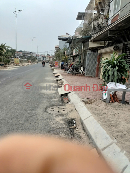 SALE LAND IN PLOT WITH SIDEWALK - CARS CAN PARKING DAY AND NIGHT 105M, FRONTAGE 5M - EXTREMELY GOOD FOR BUSINESS, PRICE ONLY 8.75 BILLION, Vietnam, Sales đ 87.5 Billion