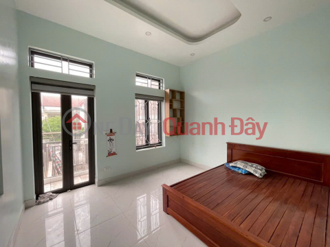GIANG BIEN - LONG BIEN SOLIDLY BUILT RESIDENTIAL HOUSE, TWO OPEN WARDS, LARGE AREA - HIGH PROFITABLE INVESTMENT OPPORTUNITY _0