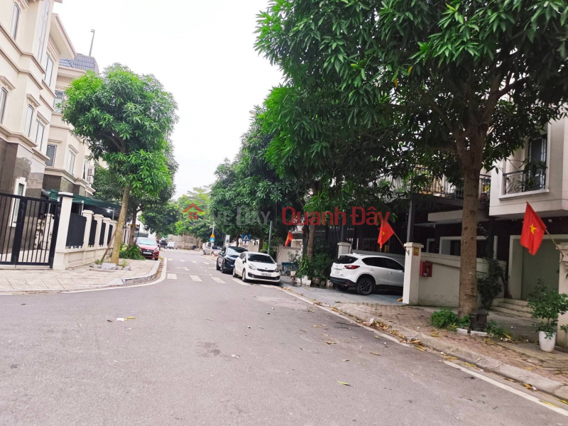 đ 18 Billion | 5-story house in MIPEC CITY VIEW, Kien Hung, area 83m2, frontage 5.7m, suitable for business with car access, price 18 billion VND, Ha Dong.