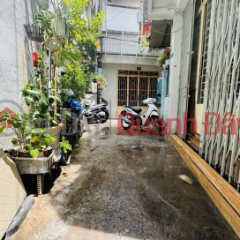 House for sale C4 Hoang Van Thu Street, Ward 9, Phu Nhuan, 50m2, 4.2m wide, only a little over 4 billion. _0