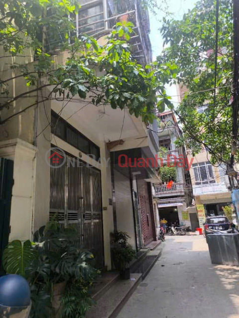House for sale in Phuong Mai, wide alley, shallow, car parking at door, surrounded by many amenities, near Bach Mai Hospital, Viet Phap _0