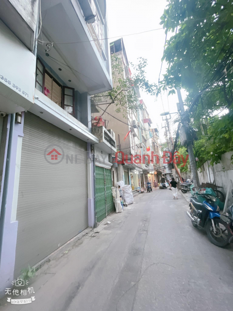 House for sale in lane 72 Nguyen Trai 33m2, 4 floors, price 6.4 billion VND _0