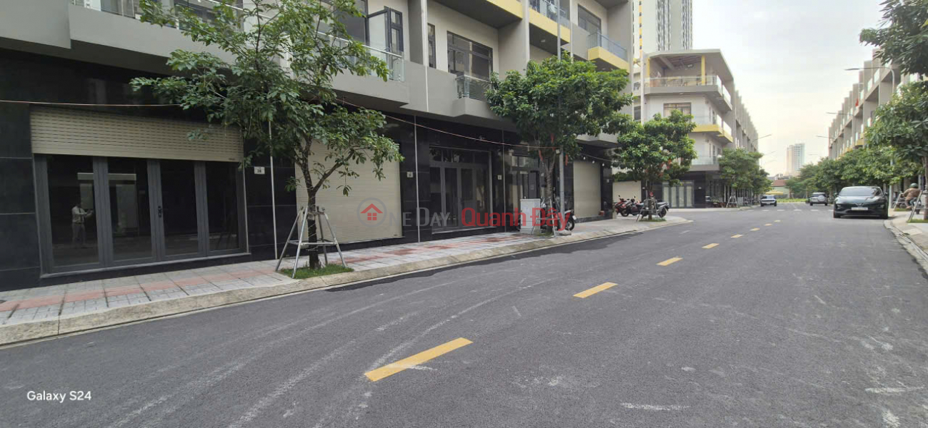 đ 7 tỷ Bán nhà phố Bcons Uni Valley 60-110m2 - Vị trí đẹp, tiềm năng sinh lời cao - Mặt tiền đường lớn
