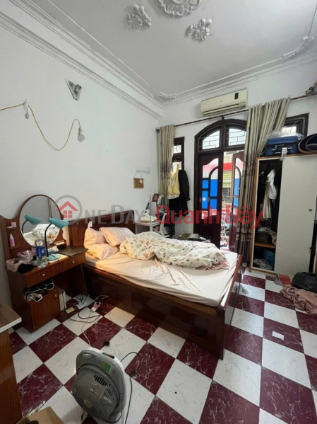  | Please Select Residential, Sales Listings đ 16.8 Billion