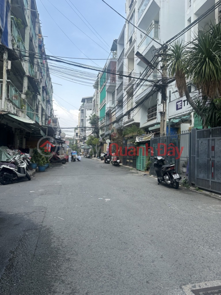 NGUYEN THIEN THUAT APARTMENT, DISTRICT 3 – 36M2 – 2BR – PRIVATE BOOK – ONLY 2.3 BILLION Sales Listings