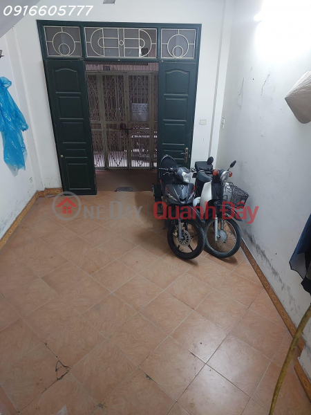 TOWNHOUSE FOR SALE HAO NAM DONG DA Hanoi. 5-FLOOR HOUSE, OPEN LANE, CORRECT INVESTMENT PRICE 100 TR\\/M2 Sales Listings
