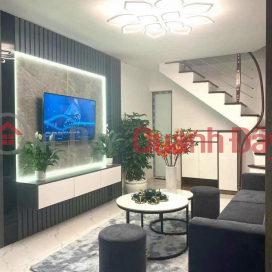 CENTER OF DAN COMMUNE STREET, DONG DA DISTRICT BEAUTIFUL 5-FLOOR HOUSE Area: 20M2 3 BEDROOM PRICE: 2.75 BILLION FUN BEAUTIFUL INTERIOR. _0