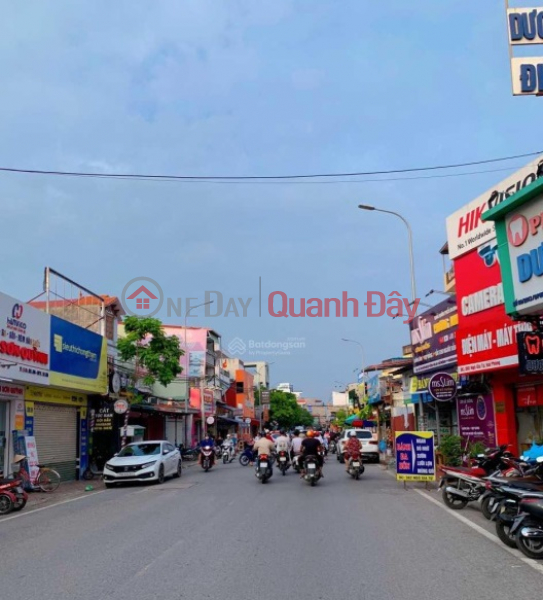 Selling land to give away a house on Ngo Gia Tu street, Hai An, a busy residential area Sales Listings
