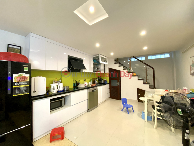 Truong Dinh, 43m x 4 floors, 3.95 billion, car lane, beautiful house Sales Listings