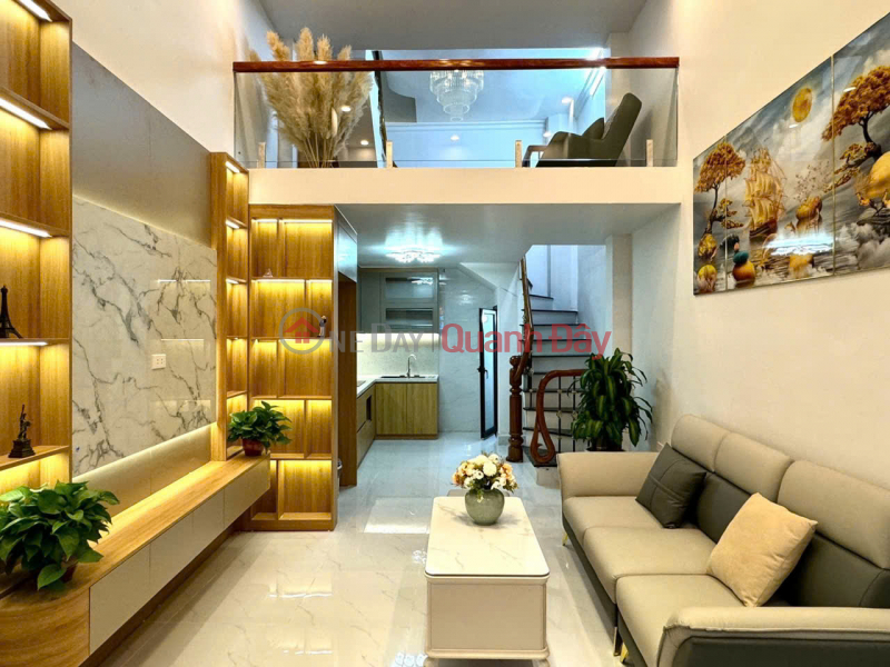 đ 7 Billion Beautiful house for sale Ton Duc Thang, CENTER, GOOD LOCATION, BA GAC ALLEY, 30\\/35m2 nearly 7 billion