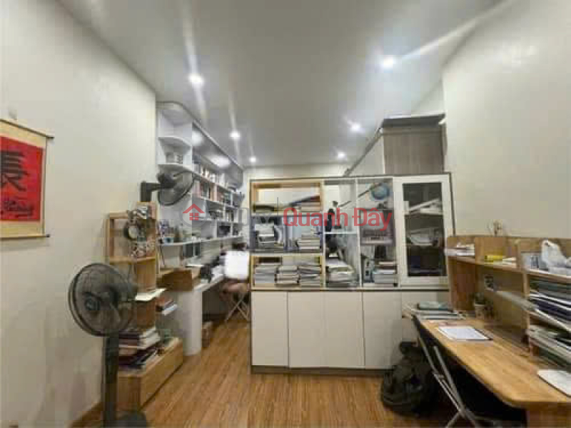 Bán nhà mặt phố Hàng Muối, 35m2, 3 tầng, 21.8 tỷ, dòng tiền 35 tr/tháng Niêm yết bán