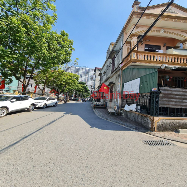 Rare property at the Hanoi National University student market – prime business location. 33m2, 3 floors, great price. Contact 0989894845, Vietnam Sales | đ 9.78 Billion