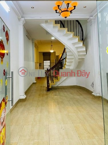 Property Search Vietnam | OneDay | Residential Rental Listings, 4-FLOOR HOUSE TRAN HUNG DAO CAR GARDEN - 5 ROOM
