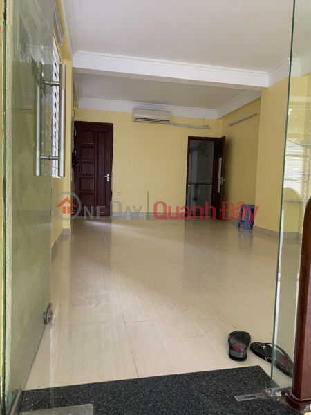 Property Search Vietnam | OneDay | Residential, Rental Listings | Office for rent, 1st floor - 40 m2 at Me Tri Thuong, car bypass