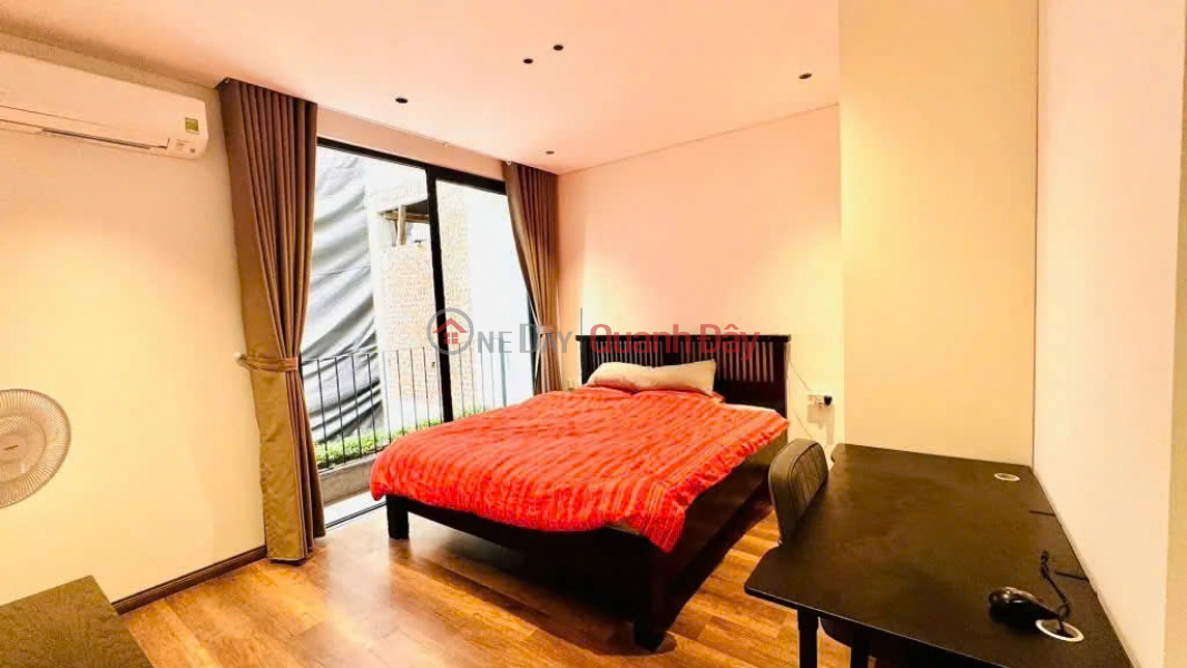 đ 16.4 Billion BEAUTIFUL 6-STOREY HOUSE WITH FULL CAR ACCESS, Ngoc Thuy Street, 73m2 X 6 floors, 16.4 billion Long Bien.