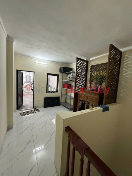 đ 5.7 Billion | LOT - 5 FLOORS, BEAUTIFUL HOUSE IN BAT KHOI - RED BOOK A4 Bat Khoi 30m2, X 5 floors, 3.1m frontage, 5.7 billion Long Bien.