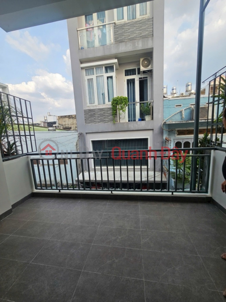 | Làm ơn chọn | Nhà ở | Niêm yết bán, đ 9,7 tỷ