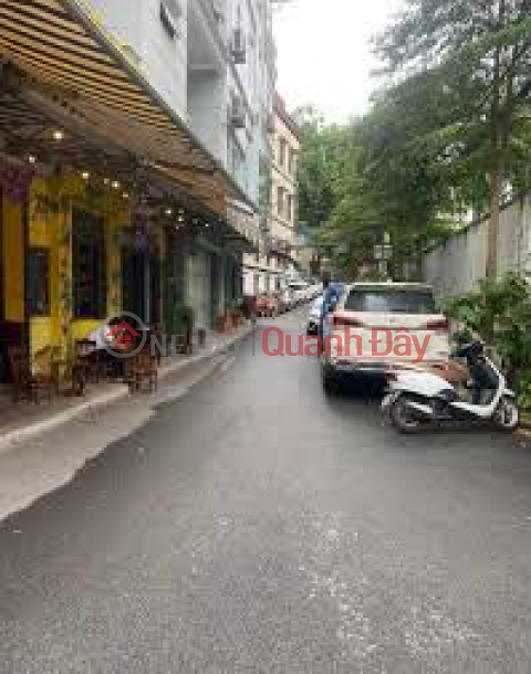 Bán nhà phân lô mặt ngõ Kim Mã 70m2, mặt tiền 6m ôtô tránh dừng đỗ xây 6,5T _0