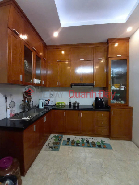 FOR RENT IN GIAP BAT, GIAI PHONG AREA, FURNISHED, CAR PARKING AVAILABLE, SUITABLE FOR OFFICE USE, 50M², 5 FLOORS, 15 MILLION VND. 0903258273 Vietnam Rental, đ 15 Million/ month