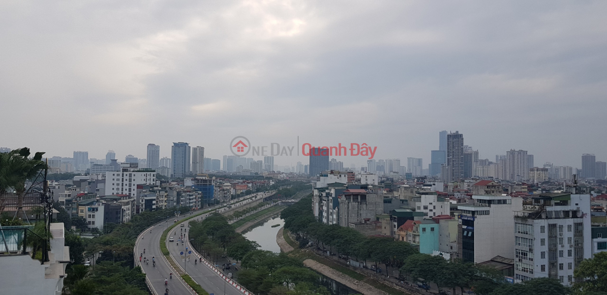 Tòa nhà văn phòng, mặt phố, 10 tầng thang máy, kinh doanh sầm uất, trung tâm Ba đình, 22.2 tỷ. | Việt Nam Bán đ 22,2 tỷ