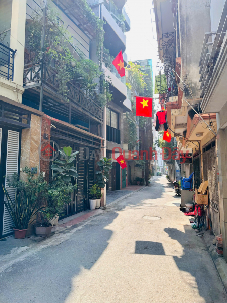 Extremely rare frontage on Nguyen Van Cu alley - Long Bien - 156m - 3 floors - cars go around - 153 million\\/m contact 0817606560 Sales Listings