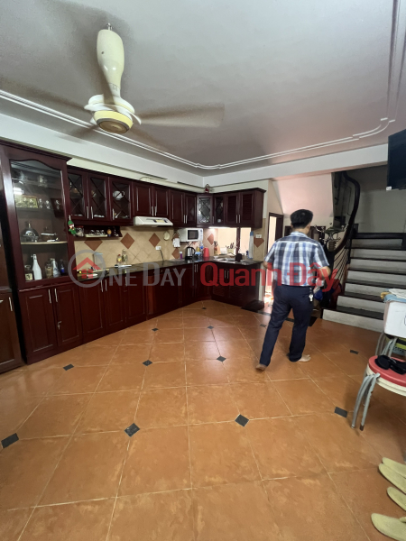 Street House for Rent 15m CONTAINSER RACE | Vietnam Rental đ 16 Million/ month