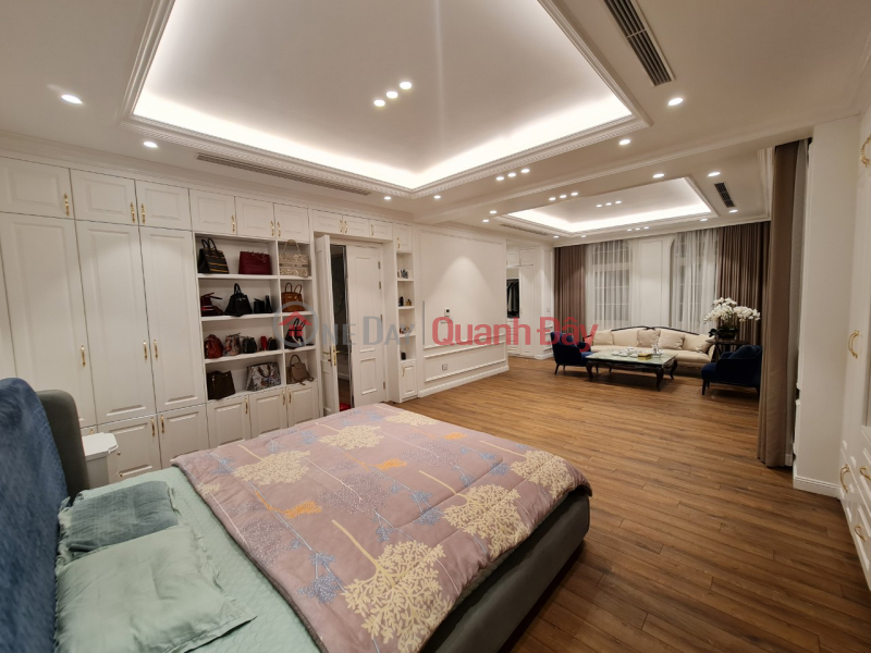 Property Search Vietnam | OneDay | Residential | Sales Listings Selling 9-storey hotel building on Hong Tien street, sidewalk, car garage, revenue 300 million\\/month, 30 billion