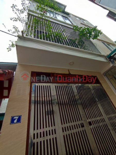 Quan Hoa house for sale: Red book, 31.5m2-3 bedrooms, rural alley, live. Price: 3.16 billion VND Sales Listings