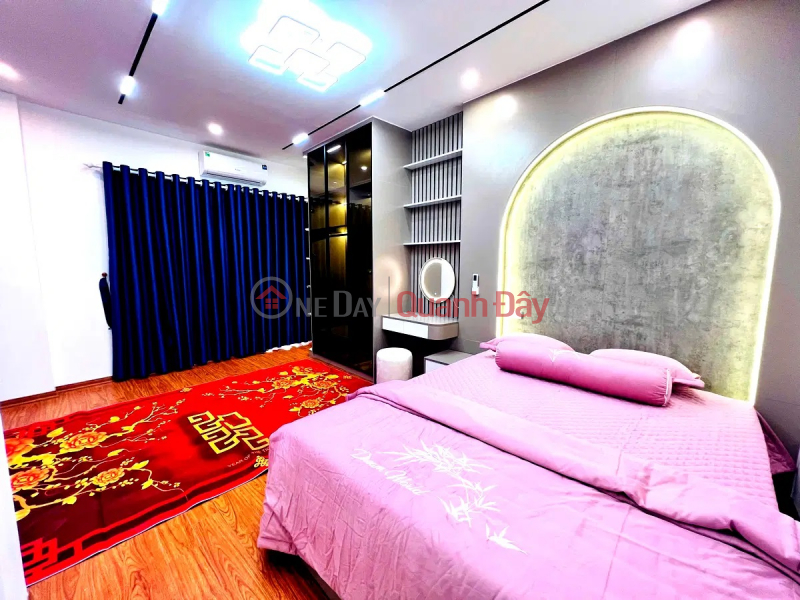 Yen Hoa masterpiece, Cau Giay, area 41m2, 6m frontage, 7 floors, elevator, near the street. Vietnam, Sales | đ 9.8 Billion