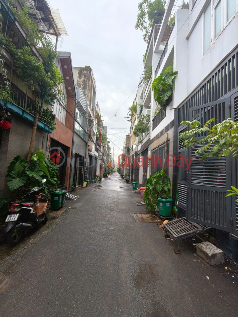 HXH nhà đẹp công chứng sang tên liền tay trung tâm Thủ Đức giá tốt nhât khu vực . _0