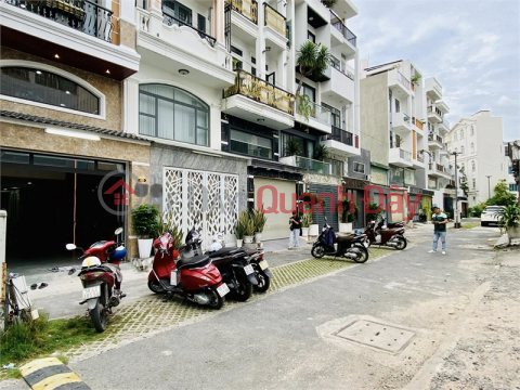 TOWNHOUSE Street No. 53, Ward 14, Tham Luong Canal. 5 Floors, High-class Furniture, only 8.9 billion _0