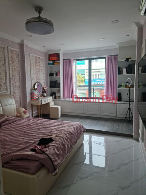 House for sale at Pham The Hien Business Park - 4x13m - Beautiful location, high income _0