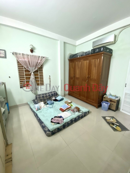 Property Search Vietnam | OneDay | Residential | Sales Listings, The truck at the front gate of the 4-storey house is sturdy, 5PN horizontal, only 6 billion VND