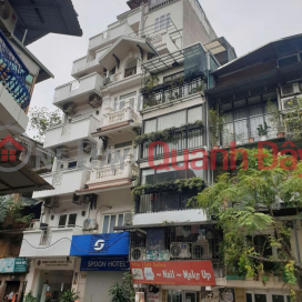 MẶT PHỐ - TRUNG TÂM PHỐ CỔ CHỢ HÀNG DA !!!!!!
- CÓ MỘT KHÁCH SẠN PHỐ CỔ ĐƯỢC MỌC LÊN VỚI TÒA NHÀ 8 TẦNG _0