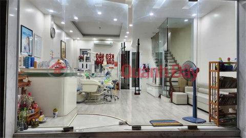 House for sale Hoang Ngoc Phach, Dong Da 40\/45m 5T MT 5m car lane, business _0
