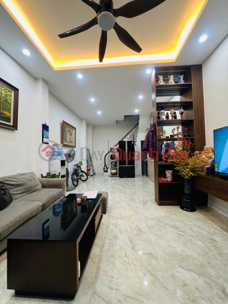 đ 11 tỷ, BÁN NHÀ TÂN MAI- HOÀNG MAI, Ô TÔ, LÔ GÓC, 40/42 M2, 4 TẦNG, MT 6 M, GIÁ 11 TỶ.