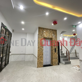 Truong Dinh Cam Street 15 Billion Available Immediately 66m, 5 Floors, ELEVATOR, Quick Sale Same Day. _0