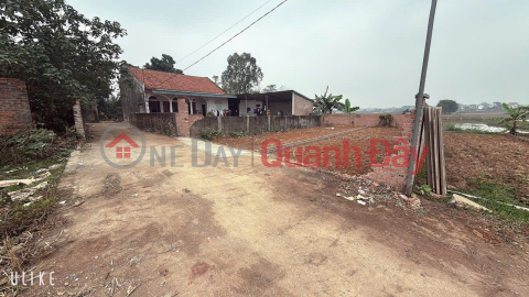 GIÁ 830 TR DIỆN TÍCH 100 M FUN THỔ CƯ - SỔ ĐỎ SẪN SÀNG CÔNG CHỨNG 
CAM KẾT PHÁP LÝ CHUẨN RÕ RÀNG MIMH BẠCH _0