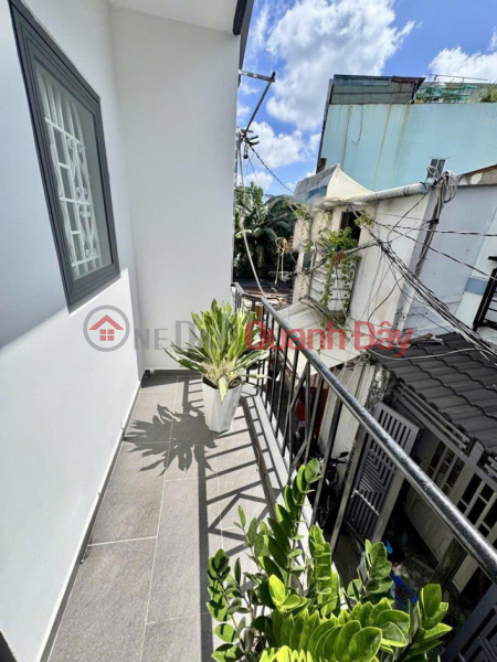 đ 3,28 tỷ Nhà 2 tầng 32m2, Vuông – Nguyễn Duy Cung QV