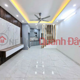 NHÀ CHÍNH CHỦ 5 tầng - GIÁ TỐT - Vị Trí Đẹp tại Hoàng Mai, Hà Nội _0