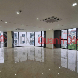 Full Glass Office 110m2 Trung Hoa Street, Cau Giay - 23 Million\/Month. Car parking at the door _0