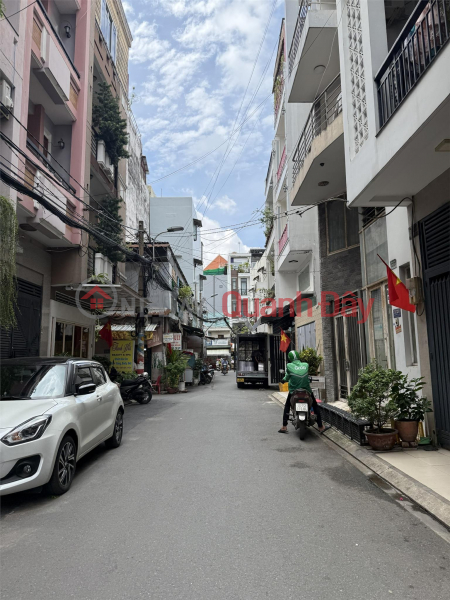 đ 7,9 tỷ | **Bán nhà hẻm Nguyễn Thanh Tuyền, p2, Tân Bình (4*15,5) 4 tầng khu sân bay