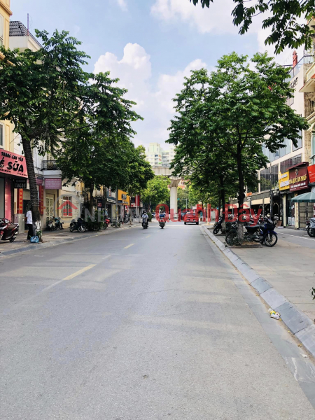 Property Search Vietnam | OneDay | Residential Sales Listings Super VIP on Truong Cong Giai street - Cau Giay, 70m, Great business, terrible sidewalk, 33 billion VND
